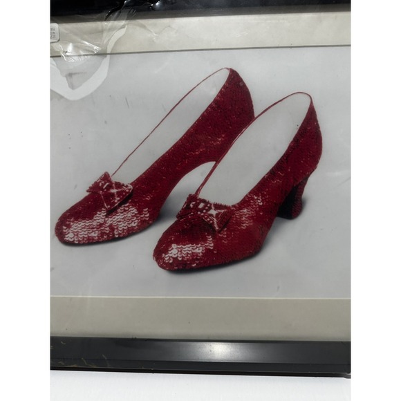 Wizard of Oz Ruby Red Slipper  Dorothy Red Slippers Wall Art - Picture 2 of 4